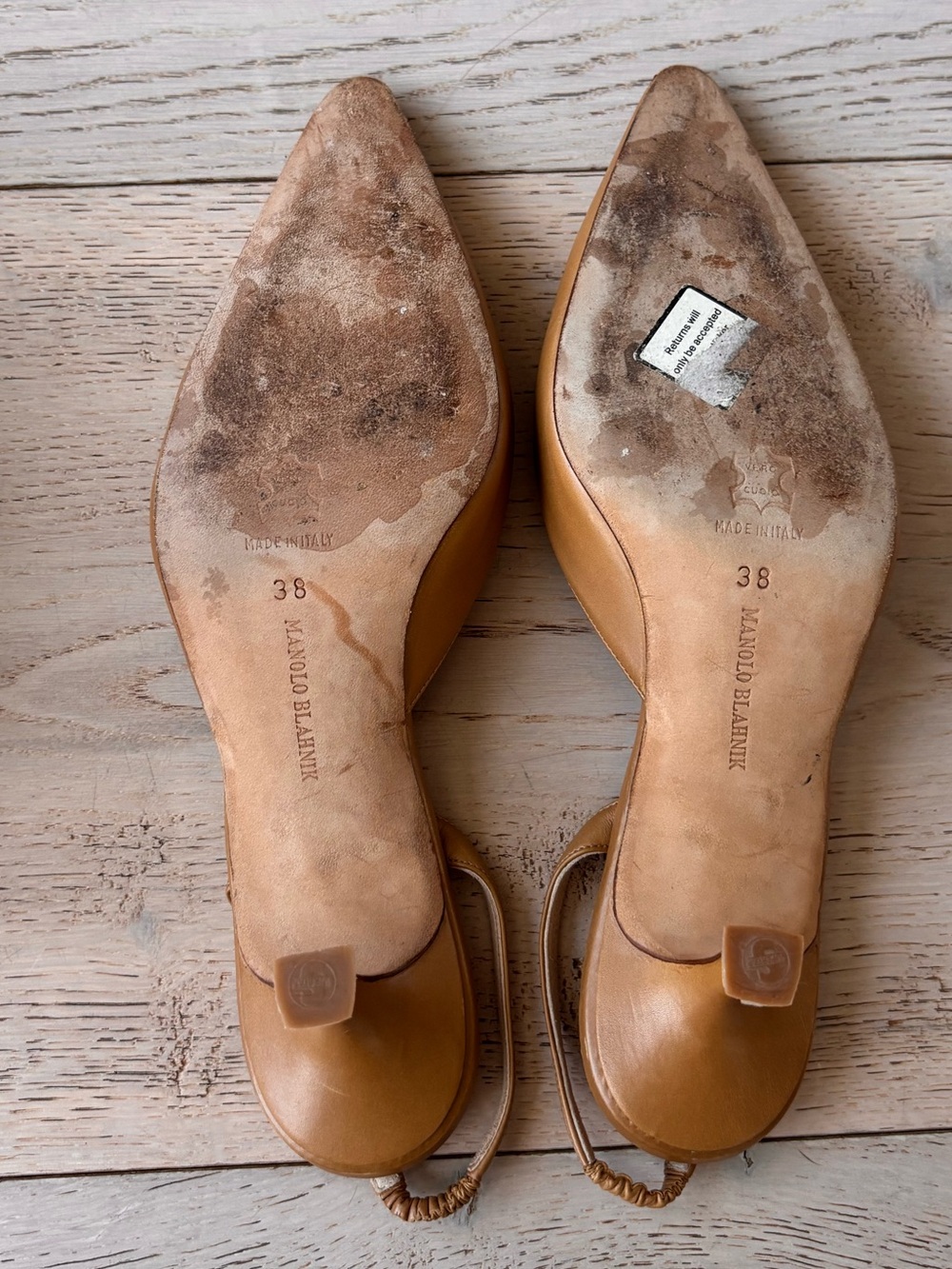 Manolo Blahnik slingbacks- Size 38 - Picture 6 of 6